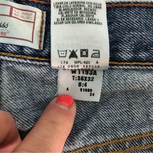 Older Dad Levi's 36-32 100% Cotton - Picture 5 of 7